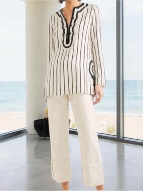 TORY BURCH FILIPA EMBELLISHED
TUNIC TOP SIZE 10